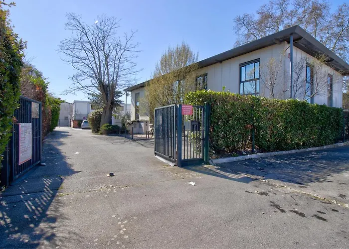 Expat Renting - L'original - La Cepiere - Parking *