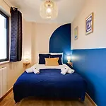 Expat Renting - L'original - La Cepiere - Parking