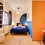 Apartment Expat Renting - L'original - La Cepiere - Parking